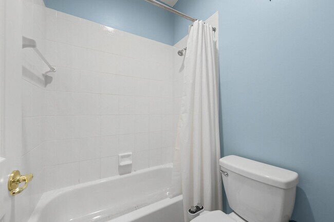 Building Photo - 4461 Mariners Cove Dr