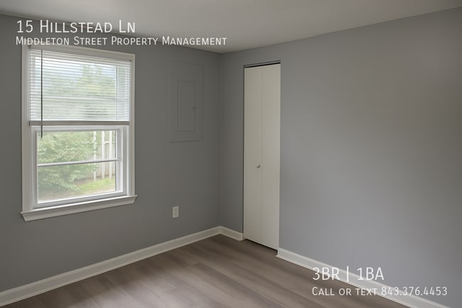 Building Photo - 15 Hillstead Ln