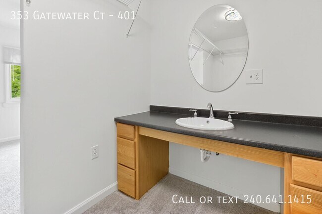 Building Photo - 353 Gatewater Ct