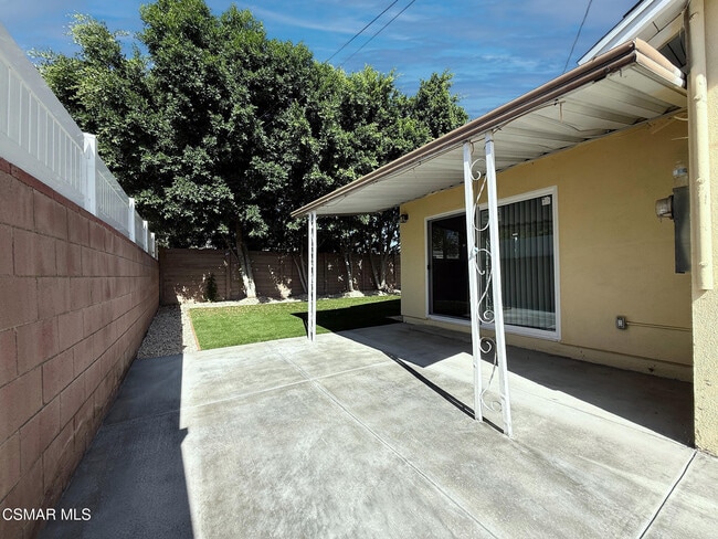Building Photo - 8101 Sunny Brae Ave