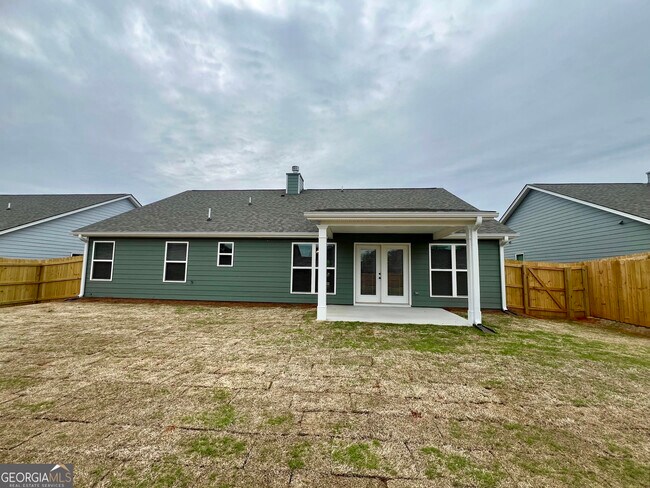 Building Photo - 212 Champions Ln
