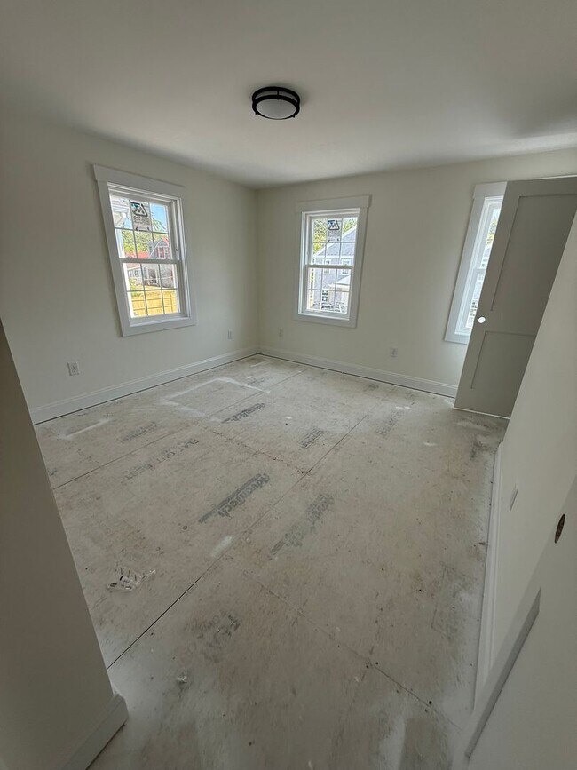 Building Photo - Upper County Road Residences