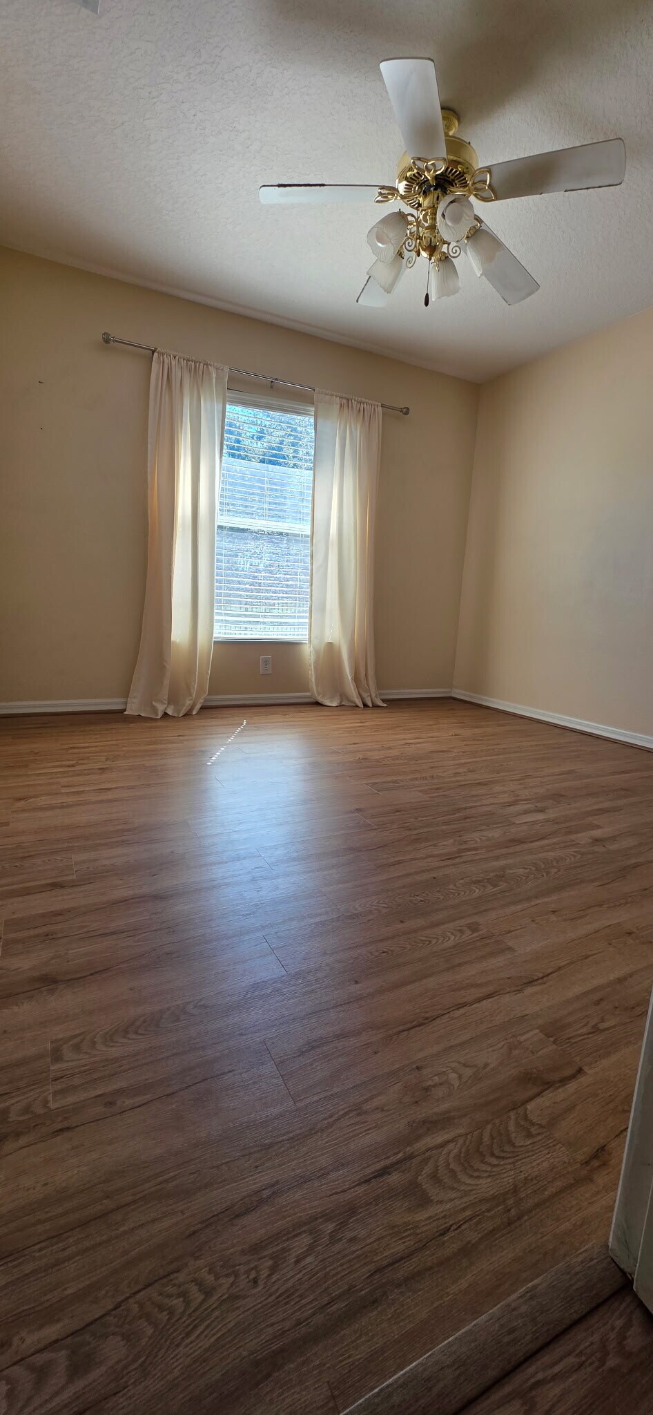 Building Photo - 27702 Sora Blvd