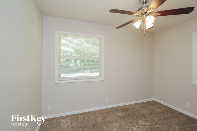Building Photo - 436 Burke Dr