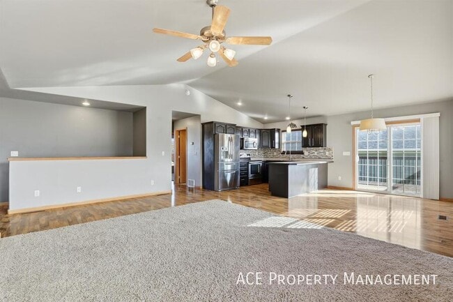 Building Photo - 6950 Manchester St