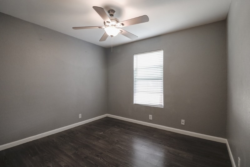 Building Photo - 2301 Tern Cir