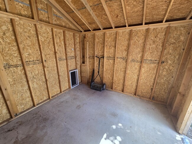 Building Photo - 1548 Bosc Ct