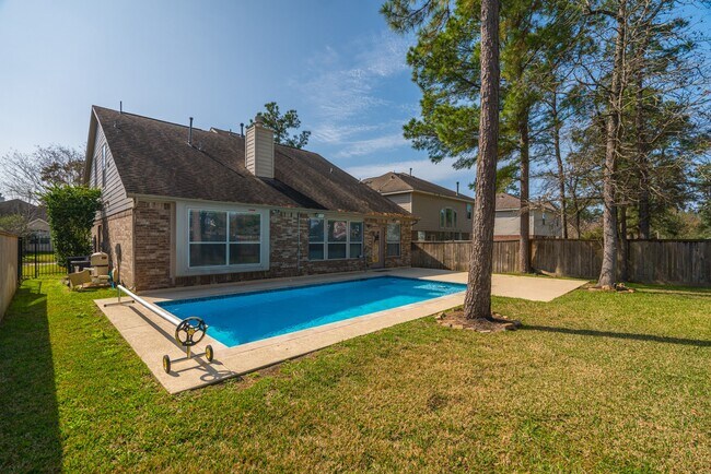 Building Photo - 135 S Rocky Point Cir