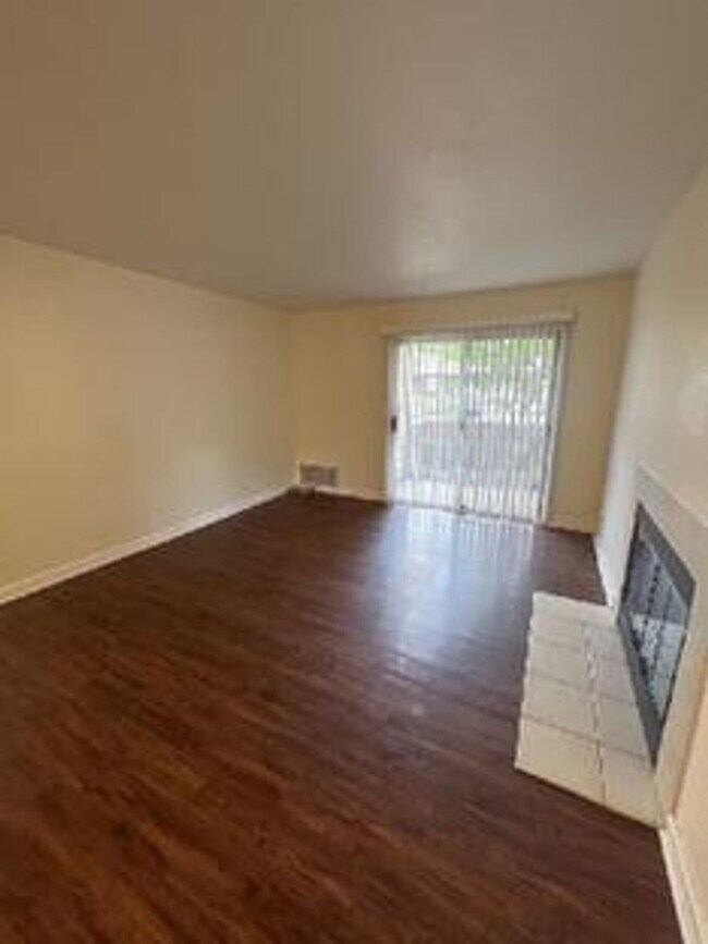 Building Photo - COMING SOON...TRINITY RIVER CONDO - 2 BR/2BA