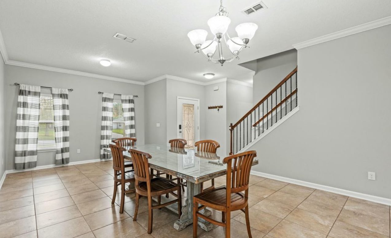 Building Photo - 904 Rose Garden Ct