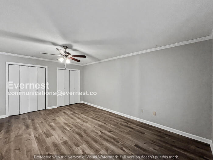 Building Photo - 848 Rasco Rd W