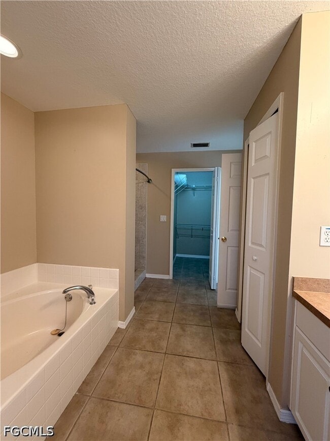 Building Photo - 1040 Grant Blvd