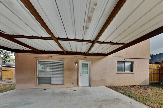 Building Photo - 4823 Owens Creek Ln