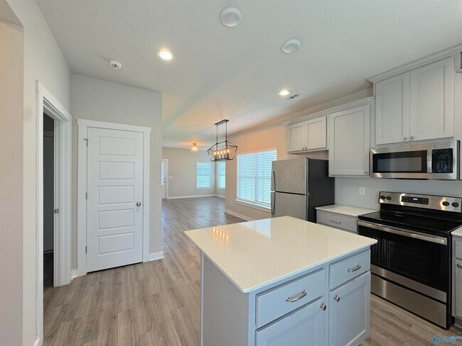 Building Photo - 219 Cotton Bayou Dr