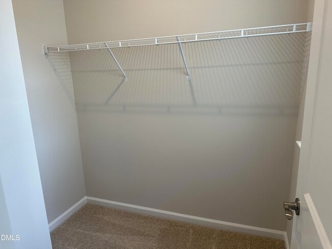 Building Photo - 11 Allgood St