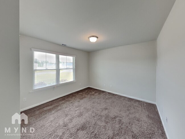 Building Photo - 100 Allen Ct