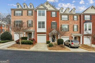 Building Photo - 642 Bernay Way