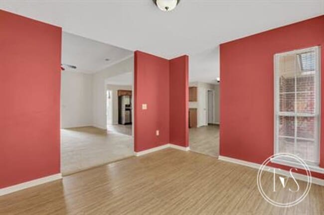 Building Photo - 45 Prospect Lp