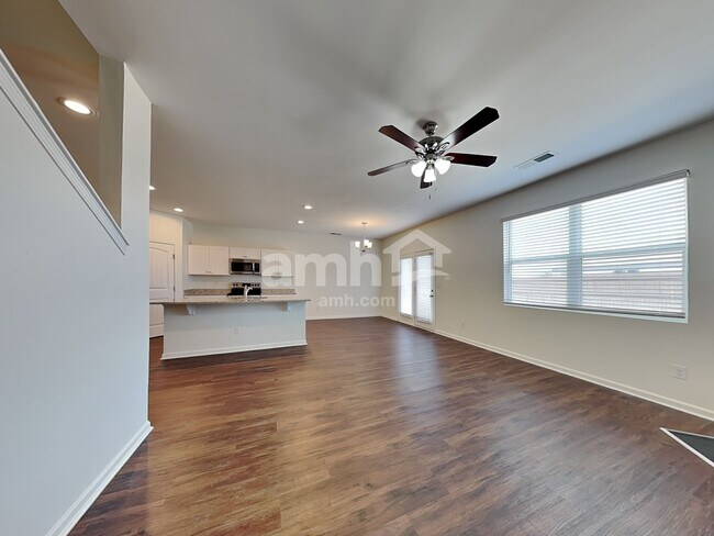 Building Photo - 76 Springer Pkwy