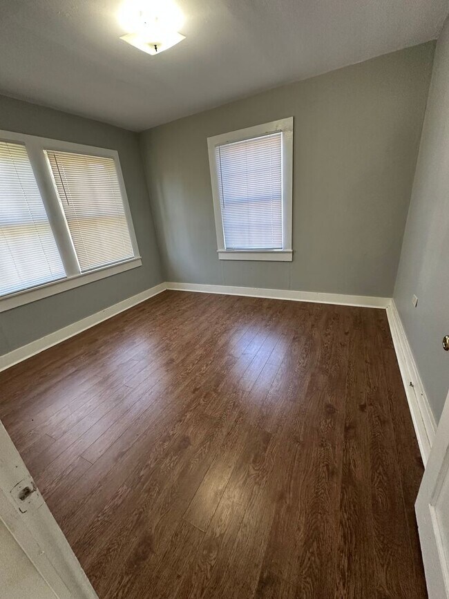 Building Photo - Spacious 3BR/1BA Home in Houma – $1,100/Month | 1,000 Sq Ft