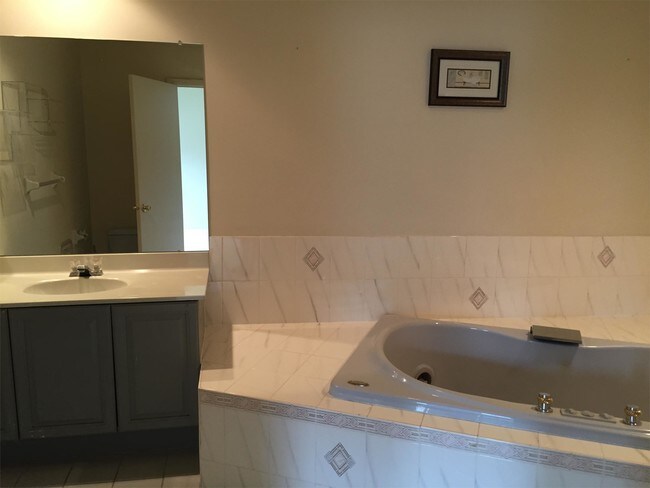 Building Photo - 232 Nebula Rd