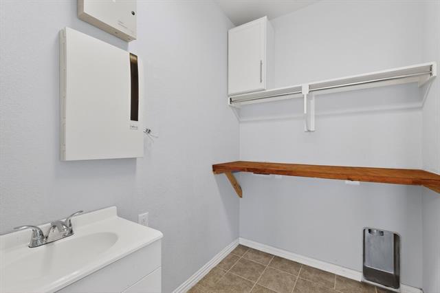 Building Photo - 1817 Houghton Dr
