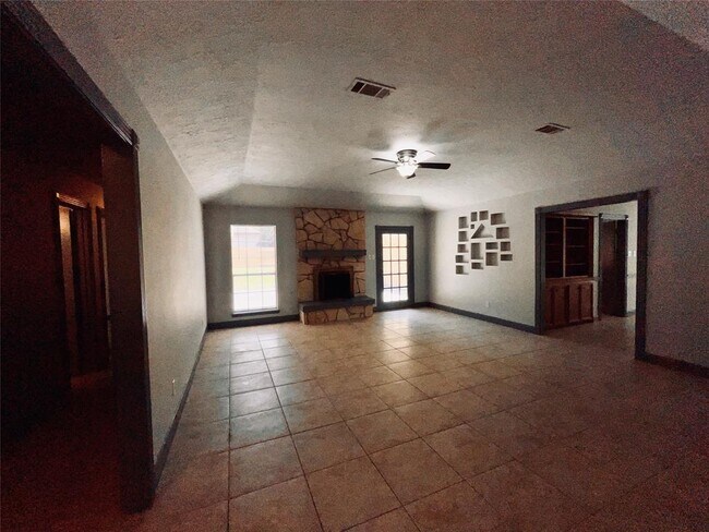 Building Photo - 31 Palmetto Pl
