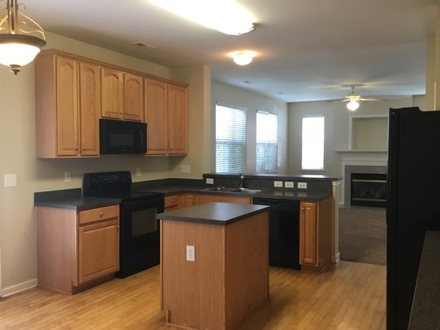 Building Photo - 1202 Haden Dr