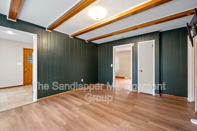 Building Photo - 7673 Barclay Ave