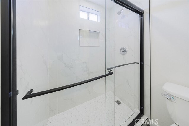 Building Photo - 620 S Lake St