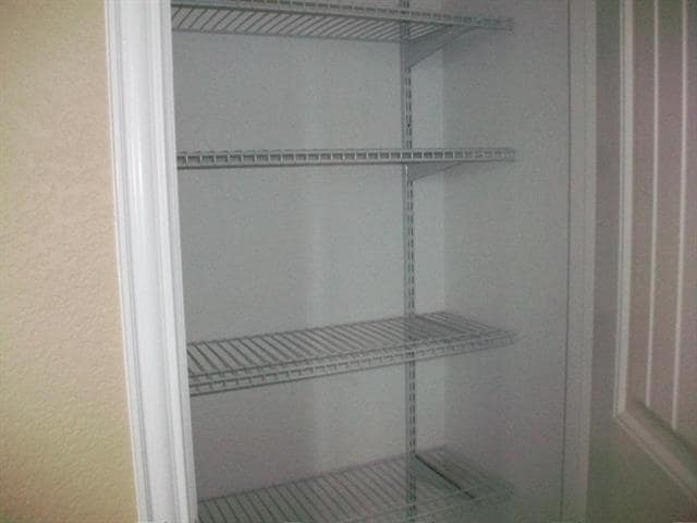 Building Photo - 3006 Weave Ct