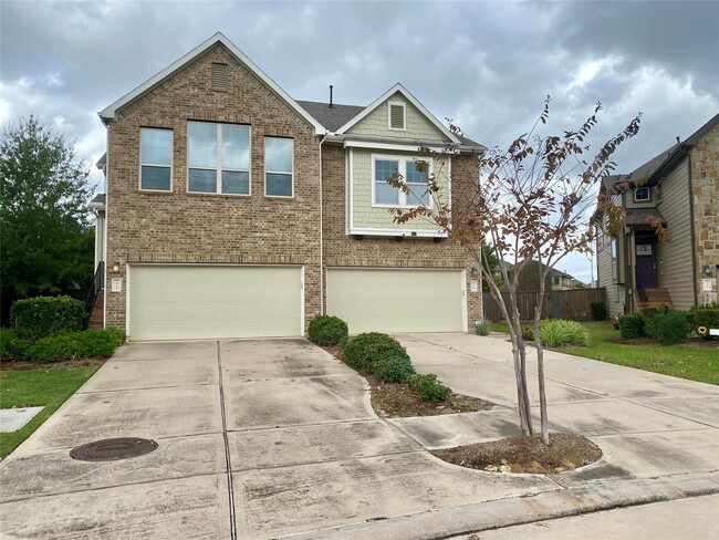 Building Photo - 12147 San Luca St