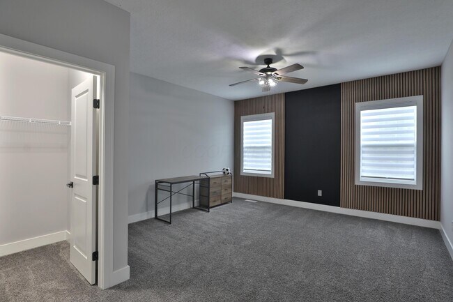 Building Photo - 2246 Koester