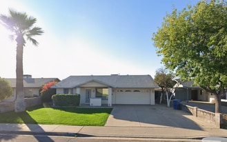 Building Photo - 2519 E Pebble Beach Dr