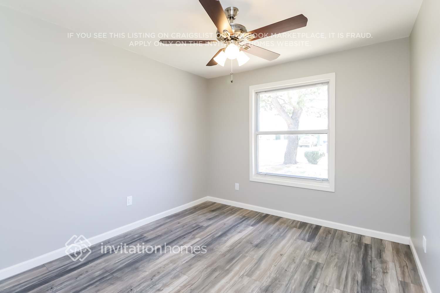 Building Photo - 1128 E Marny Rd