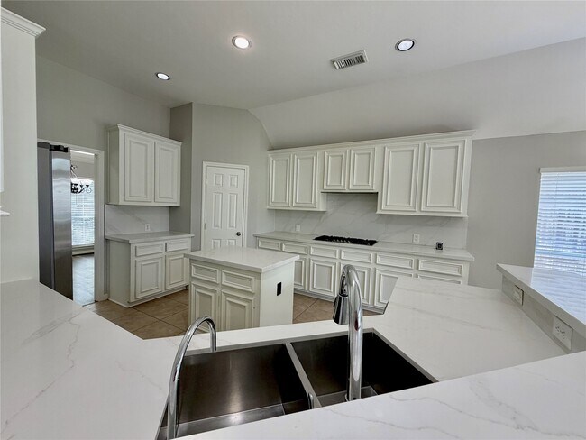 Building Photo - 1510 Flanders Field Ln