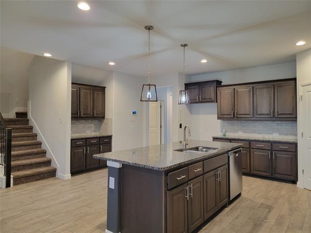 Building Photo - 1036 Gillespie Dr