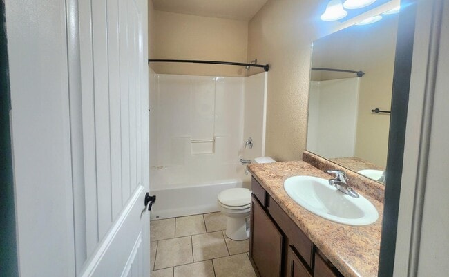 Building Photo - 3170 Glendam Drive