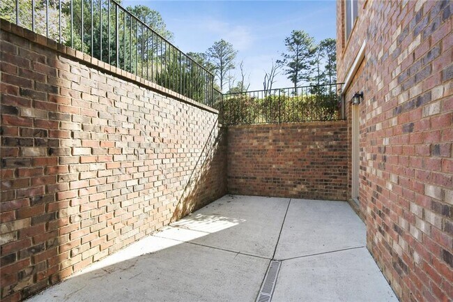 Building Photo - 7940 Georgetown Cir