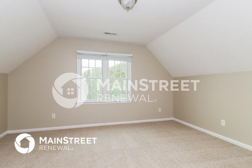Building Photo - 1264 Abbey Ridge Pl NW