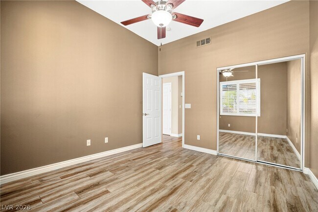 Building Photo - 2750 Pine Flat Ct