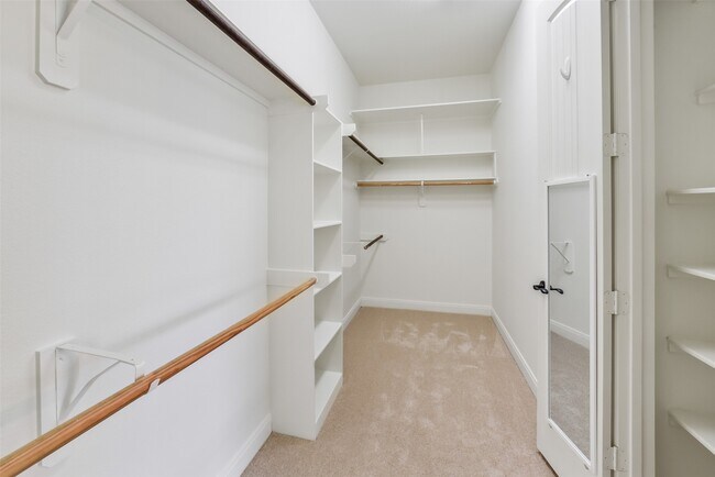 Building Photo - 20410 Lemon Blossom Cir