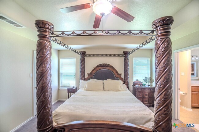 Building Photo - 1520 Walker Pl Blvd