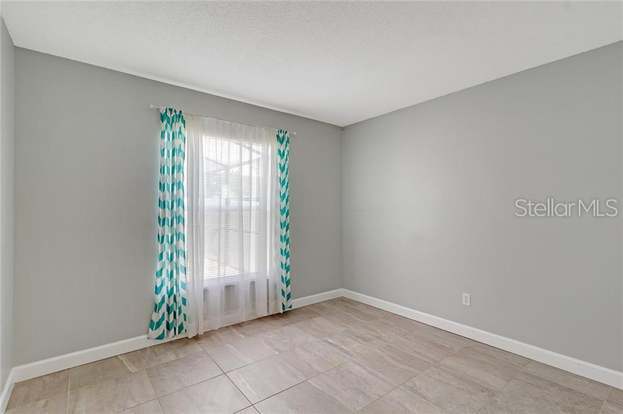 Building Photo - 7819 Turkey Oak Ln