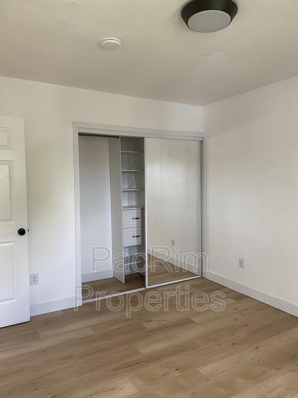 Building Photo - 9021 Lance Cir