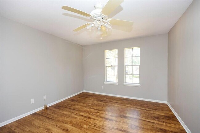 Building Photo - 8323 Forest Ridge Rd