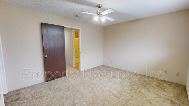 Building Photo - 3717 St Nicholas Ave