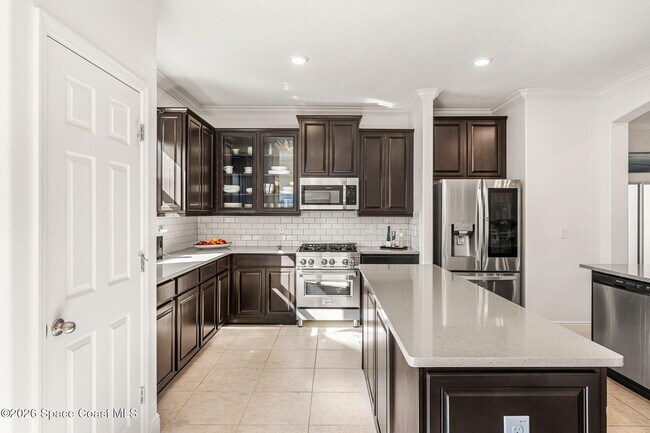 Building Photo - 6435 Montserrat Dr