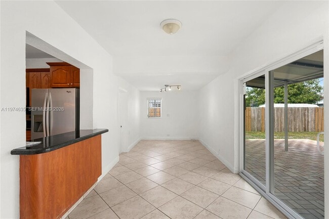 Building Photo - 1381 W 63rd St