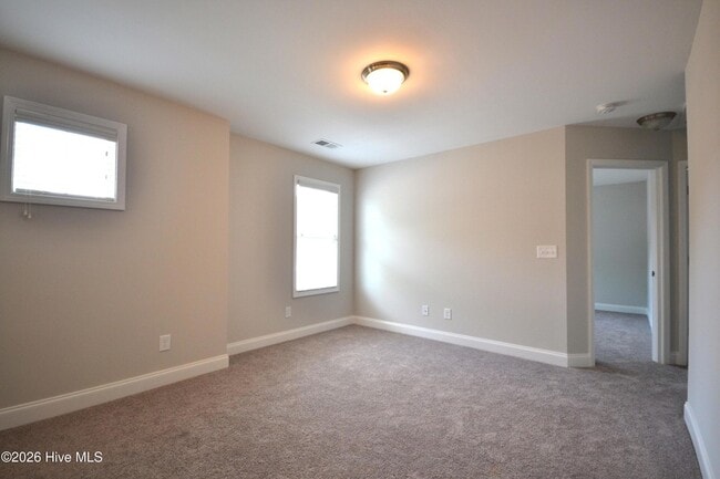 Building Photo - 388 Atwood Dr